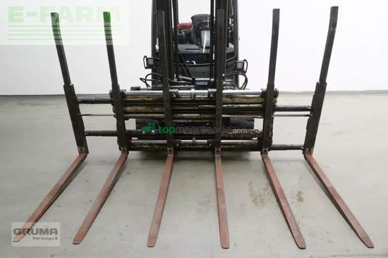 Elevadora - Linde - h 35 t 1202
