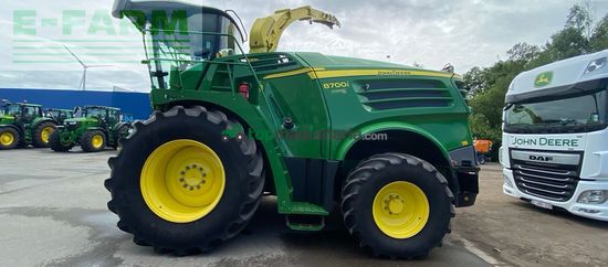 Cosechadora de Cereal - John Deere - 8700