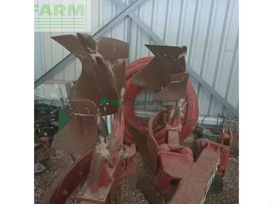 Arado - Gregoire Besson - 3 corps