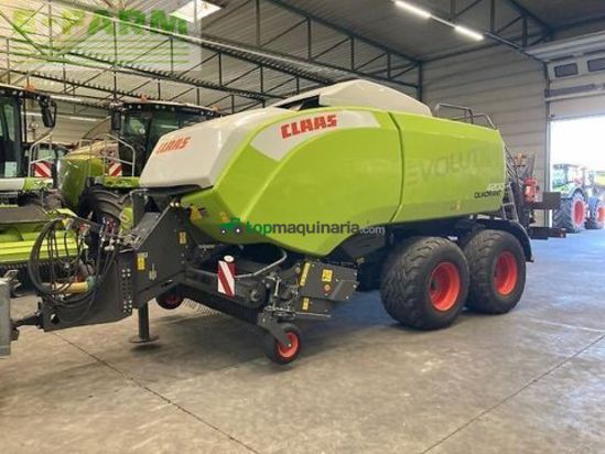 Empacadora gigant - Claas - quadrant 4200 rc t+st