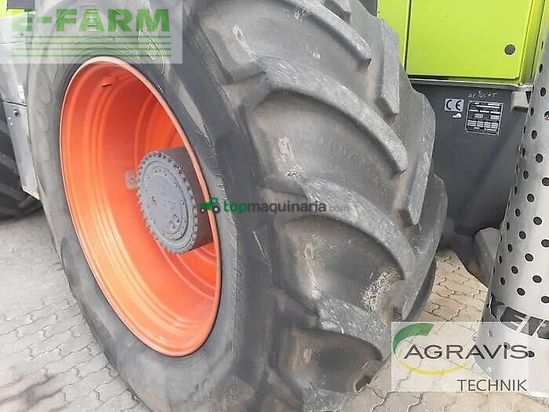 Tractor agrícola - Claas - xerion 3800 trac vc
