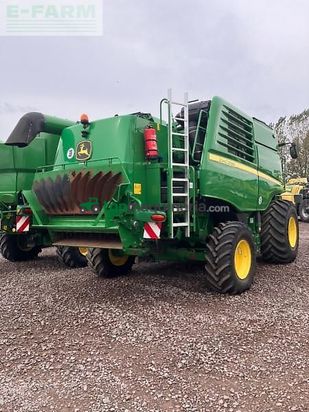Cosechadora de Cereal - John Deere - t 670 t4i