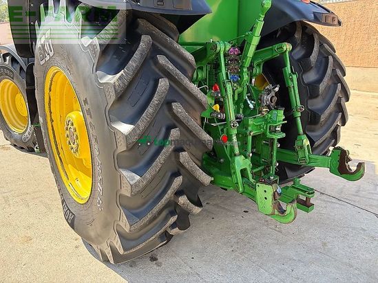 Tractor agrícola - John Deere - 8335r powr shift *motor neu*