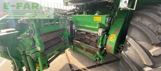 Cosechadora de Cereal - John Deere - 8500