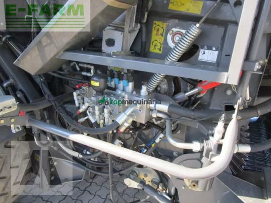 Empacadora gigant - Claas - rolland 454