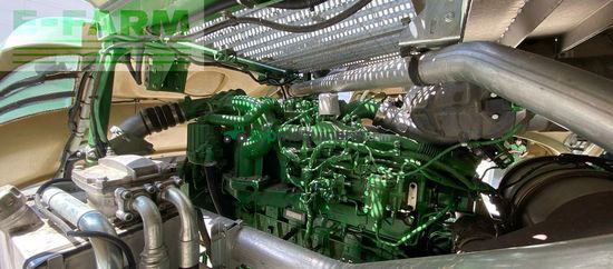 Cosechadora de Cereal - John Deere - 8300