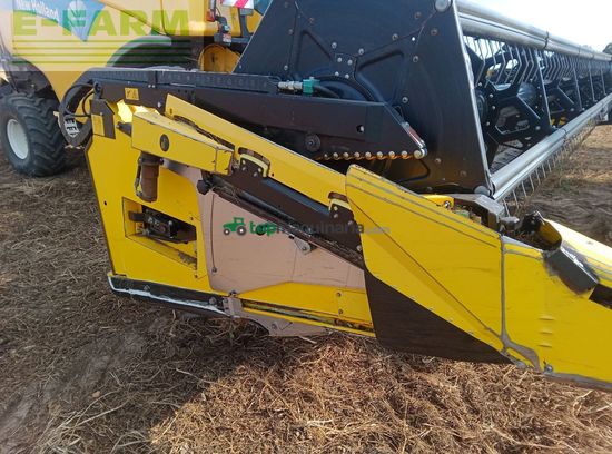 Cosechadora de Cereal - New Holland - cx8080