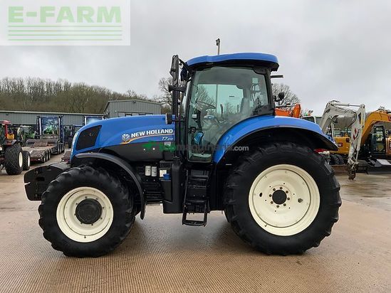 Tractor agrícola - New Holland - t7.210 tractor (st25435)