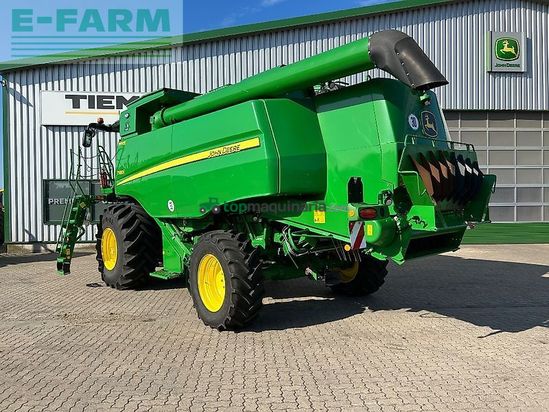 Cosechadora de Cereal - John Deere - t560