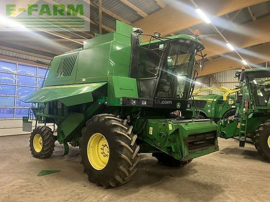 Cosechadora de Cereal - John Deere - 1550 cws