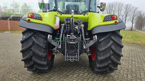 Tractor agrícola - Claas - arion 420 trend