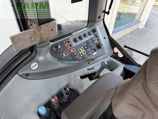 Tractor agrícola - Valtra - n 82 hi-tech