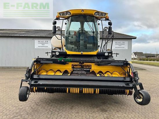 Cosechadora de Cereal - New Holland - fr 600