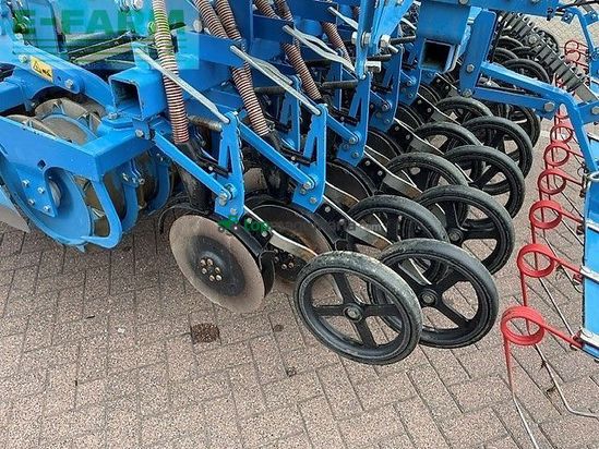 Sembradora - Lemken - saphir 9/300 20 rijen