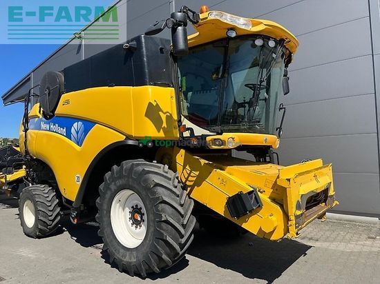 Cosechadora de Cereal - New Holland - cx 8040