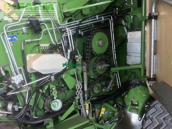 Empacadora gigant - Krone - comprima cv 150 xc