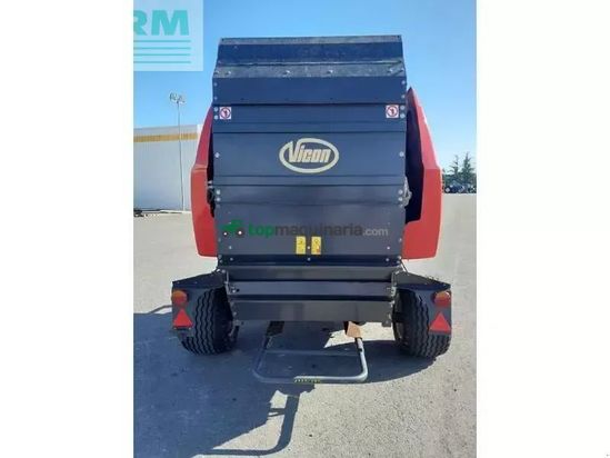 Empacadora gigant - Vicon - rv4220