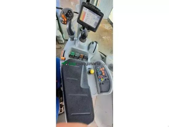 Tractor agrícola - New Holland - t7-210pc-sw