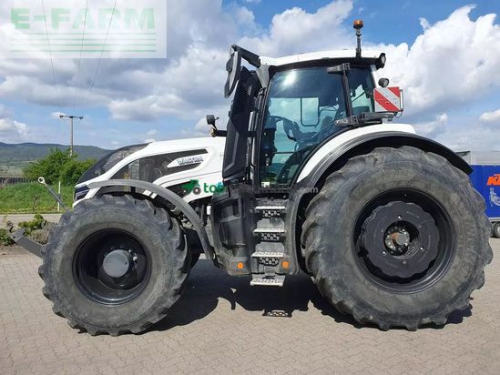 Tractor agrícola - Valtra - q305