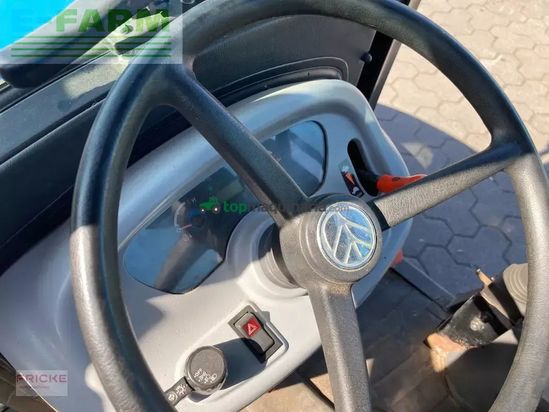 Tractor agrícola - New Holland - boomer 25