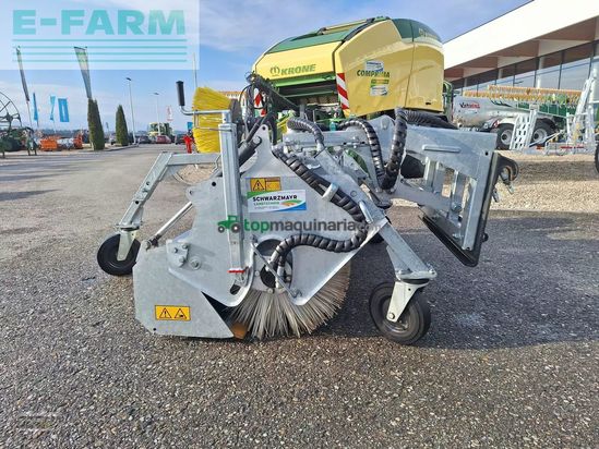 Riego -  - fliegl agrocenter kehrmaschine 1550