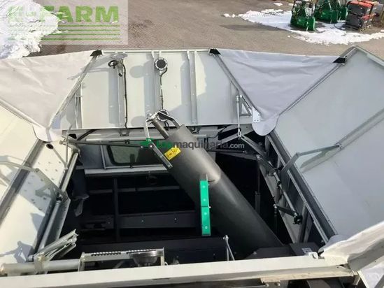 Cosechadora de Cereal - Claas - trion 740 tt mit v 770