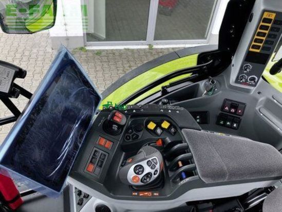 Tractor agrícola - Claas - arion 550 cmatic cebis