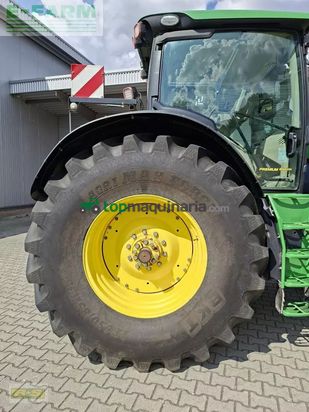 Tractor agrícola - John Deere - 6215r