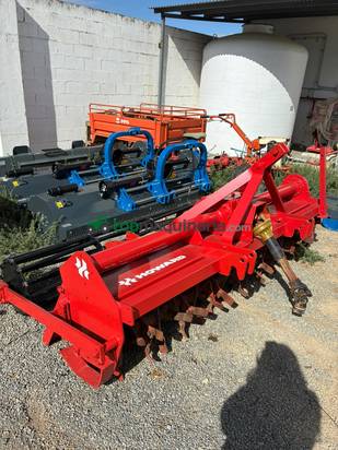 Rotocultivador (rotovator - Howard