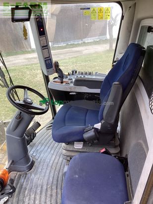 Cosechadora de Cereal - New Holland - tc 5070