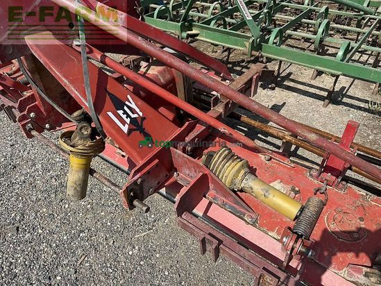 Grada rotativa - Lely - kreiselegge 3m