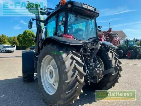 Tractor agrícola - Valtra - g135v 1b9