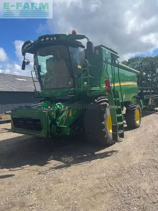 Cosechadora de Cereal - John Deere - t670i, 4 wd