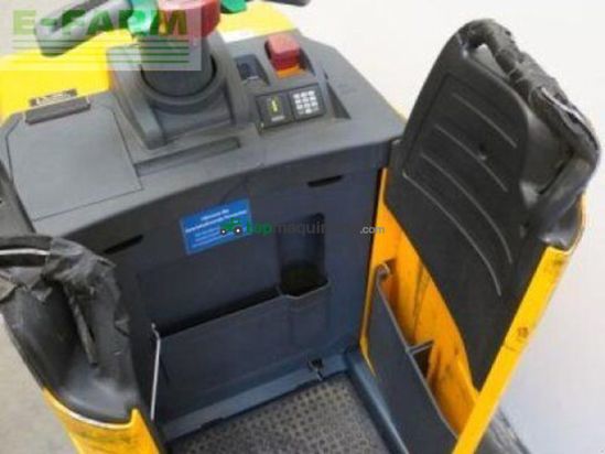 Elevadora - Jungheinrich - ere225