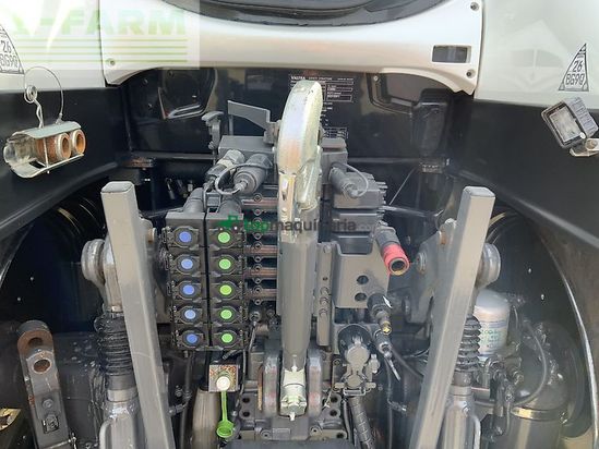 Tractor agrícola - Valtra - t195 versu unlimited tractor (st25161) Versu