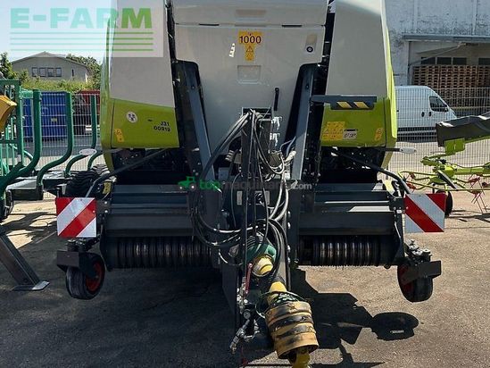 Empacadora gigant - Claas - quadrant 5200 fc tandem