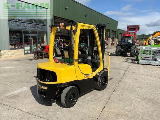 Elevadora - Hyster - 3.0 fortens fork lift (st24360)