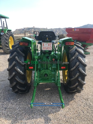 Tractor agrícola - John Deere - 1035