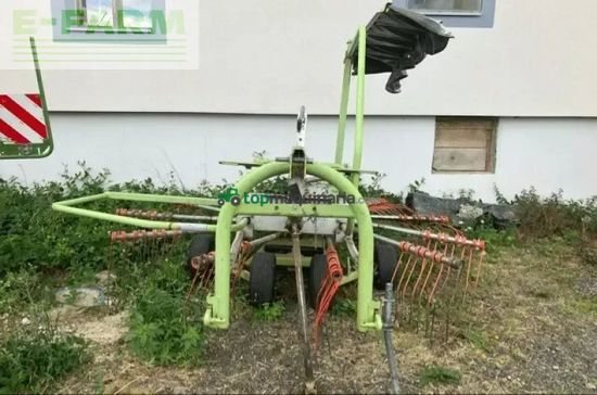 Rastrillo - Claas - liner 390 s