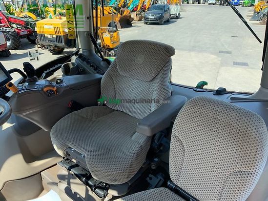 Tractor agrícola - John Deere - 6215r tractor (st26786)