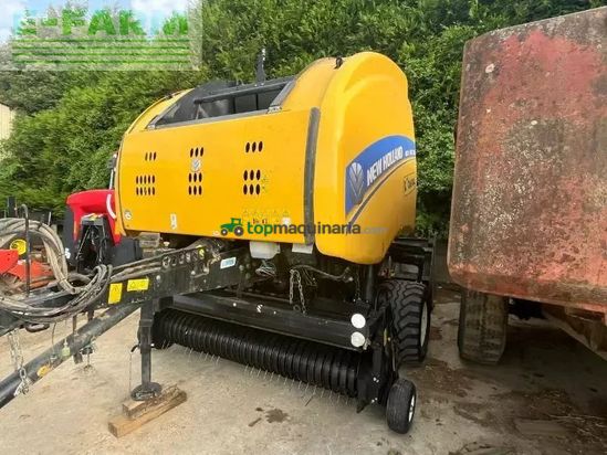 Empacadora gigant - New Holland - roll belt 180