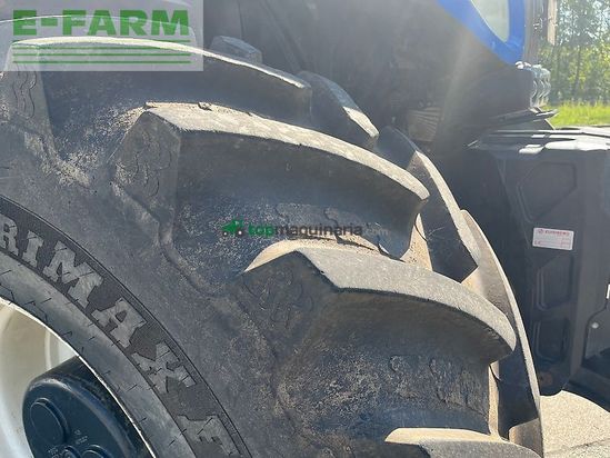 Tractor agrícola - New Holland - t 8.435 ac