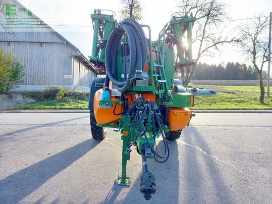 Atomizador - Amazone - ux 3200 special feldspritze gezogen