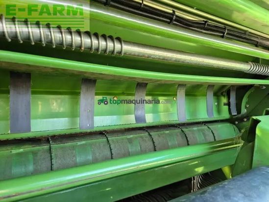 Empacadora gigant - Krone - comprima v150 rundballenpresse