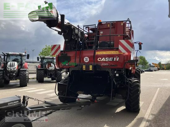 Cosechadora de Cereal - Case IH - 6140 axial-flow