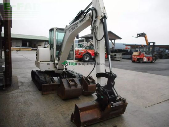 Excavadora - Schaeff - hr18 ( 4.680kg ) sw + 3 löffel