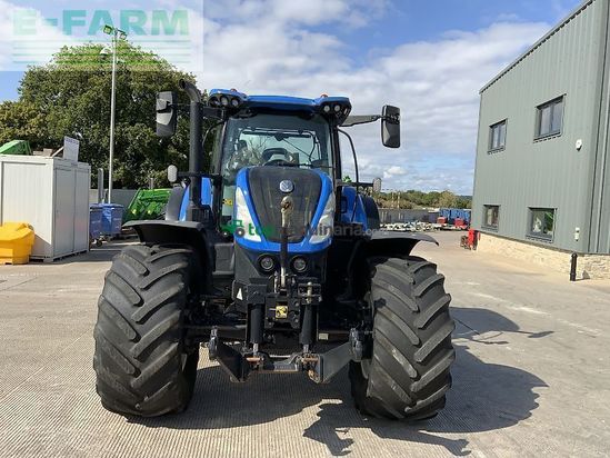 Tractor agrícola - New Holland - t7.260 tractor (st23278)