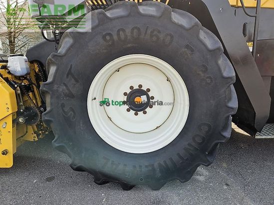 Cosechadora de Cereal - New Holland - fr 9060