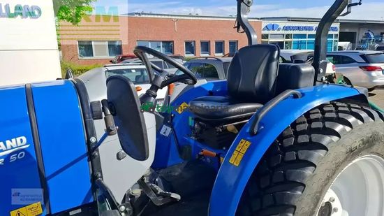 Tractor agrícola - New Holland - boomer 50