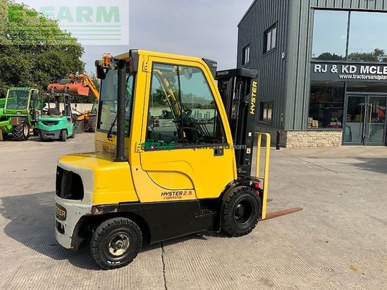 Elevadora - Hyster - fortens 2.5t fork lift